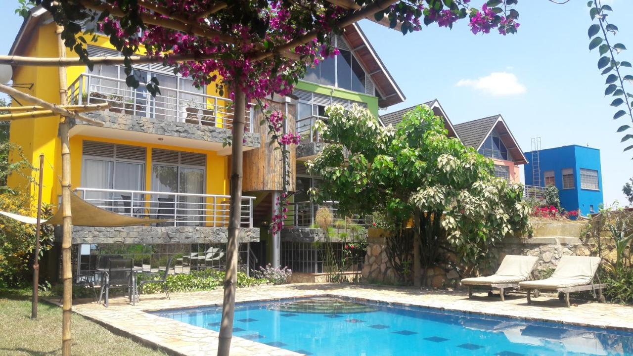 Yellow Haven Lodge Kampala Exteriör bild