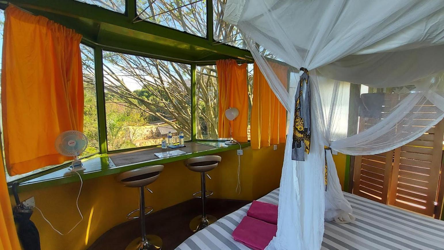 Yellow Haven Lodge Kampala Exteriör bild
